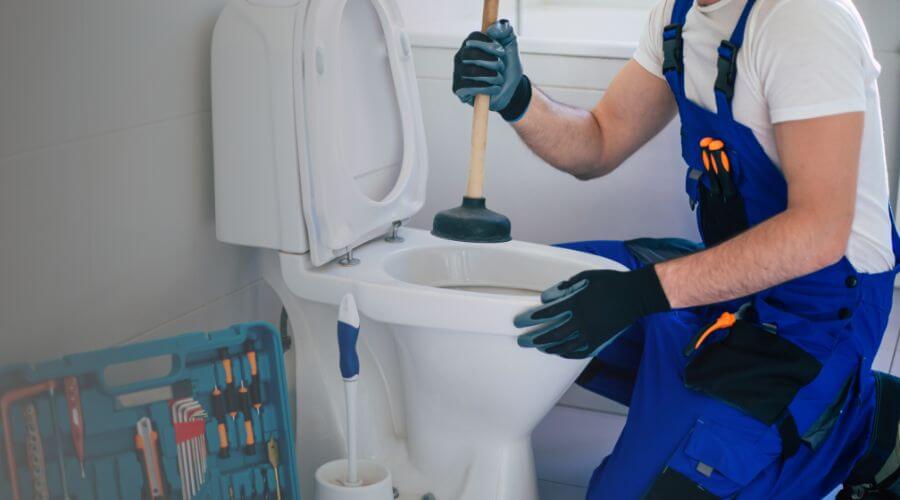 Expert burst pipe repair services in Elgin, ND